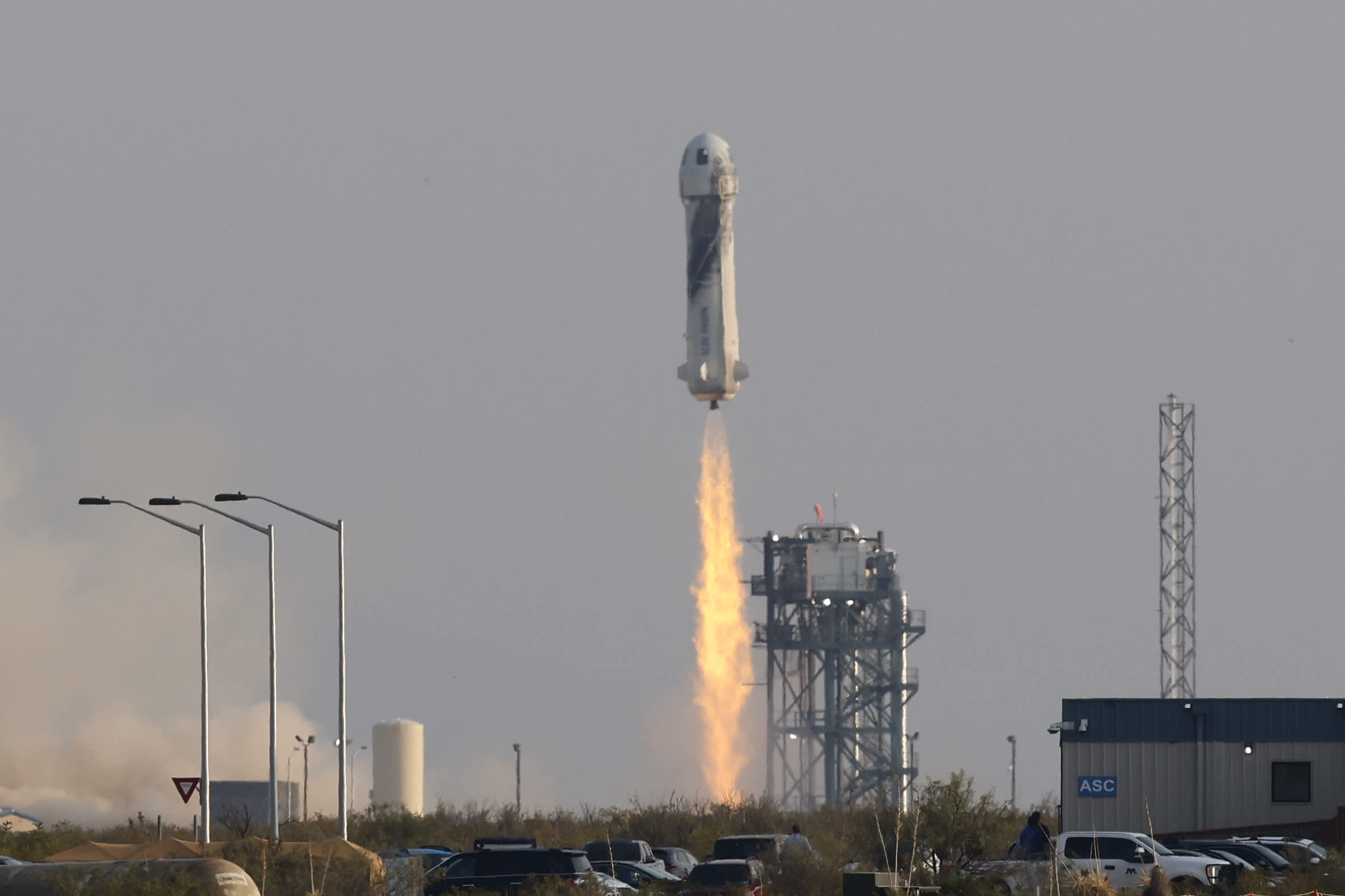 How Blue Origin, SpaceX, Virgin Galactic space race could impact the atmosphere