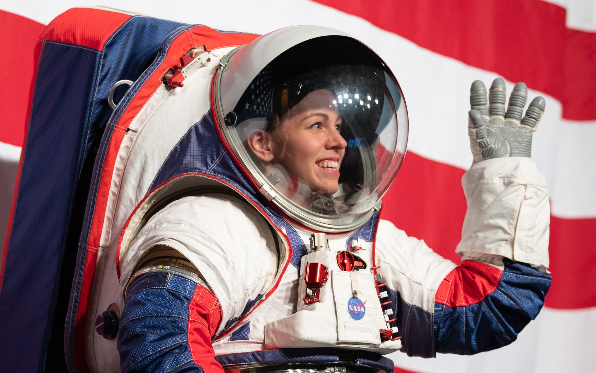 SpaceX could make new astronaut spacesuits for NASA