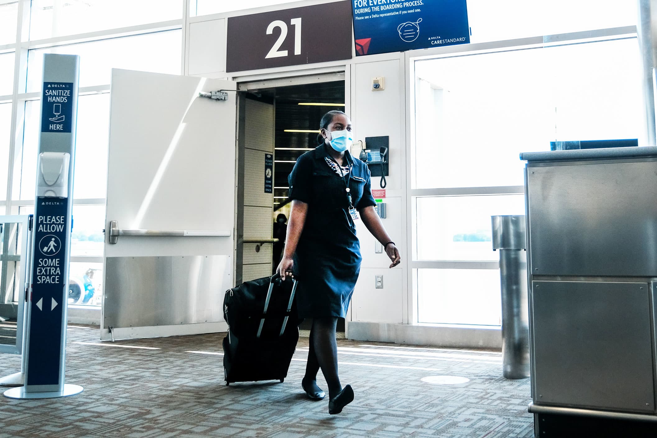 Delta Air Lines doubles flight attendant hiring target to 3,000
