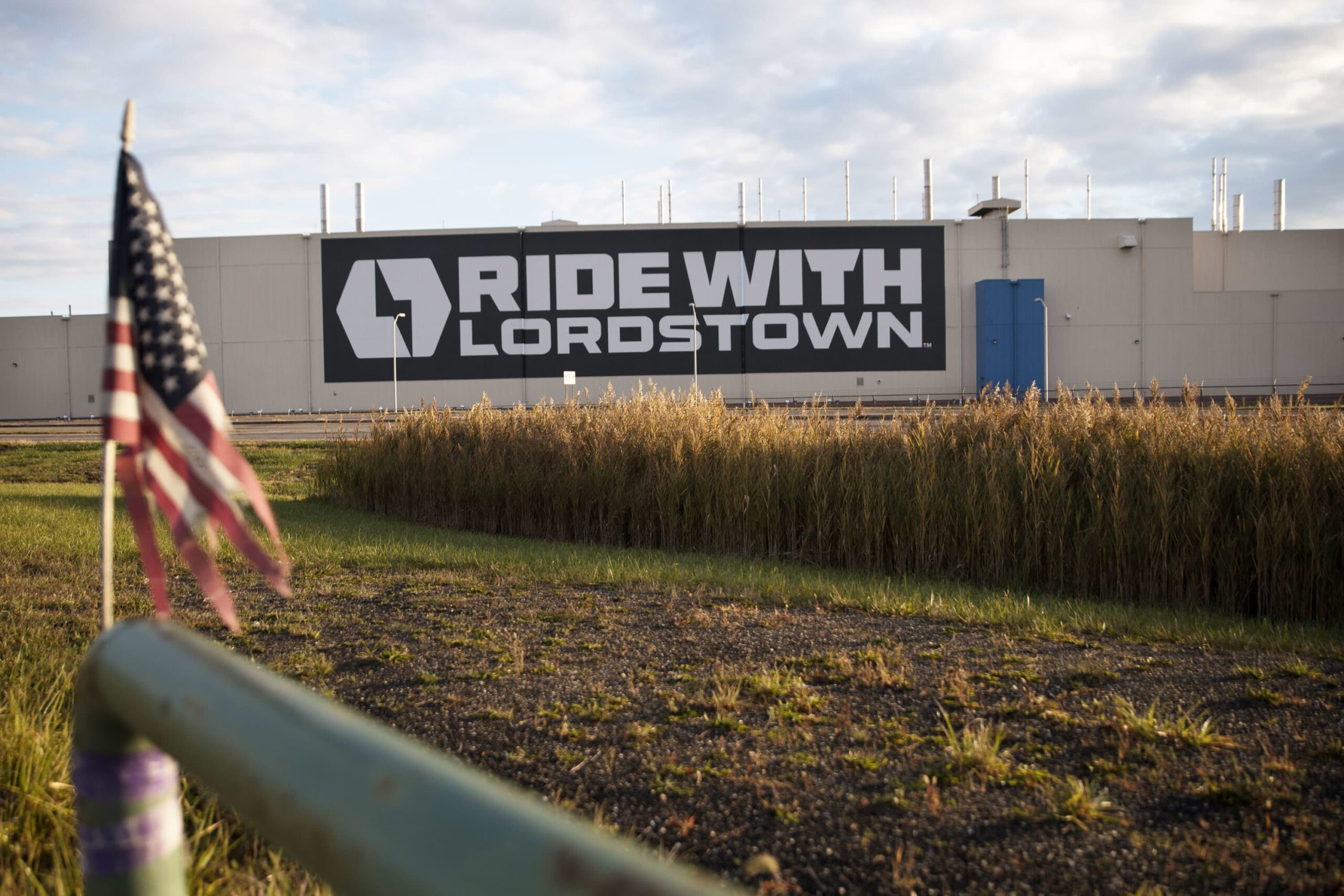 Shares of Lordstown Motors surge on reported deal with Foxconn