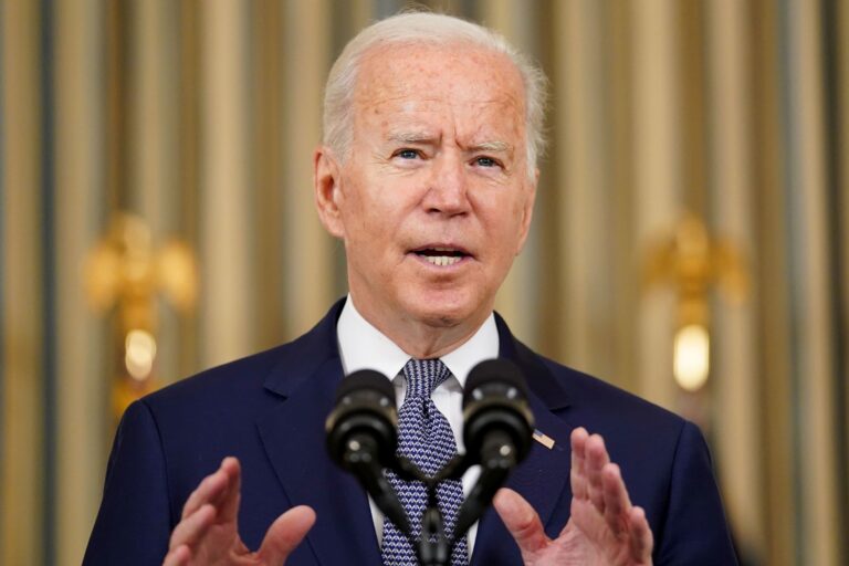 Biden blames delta variant, unvaccinated people