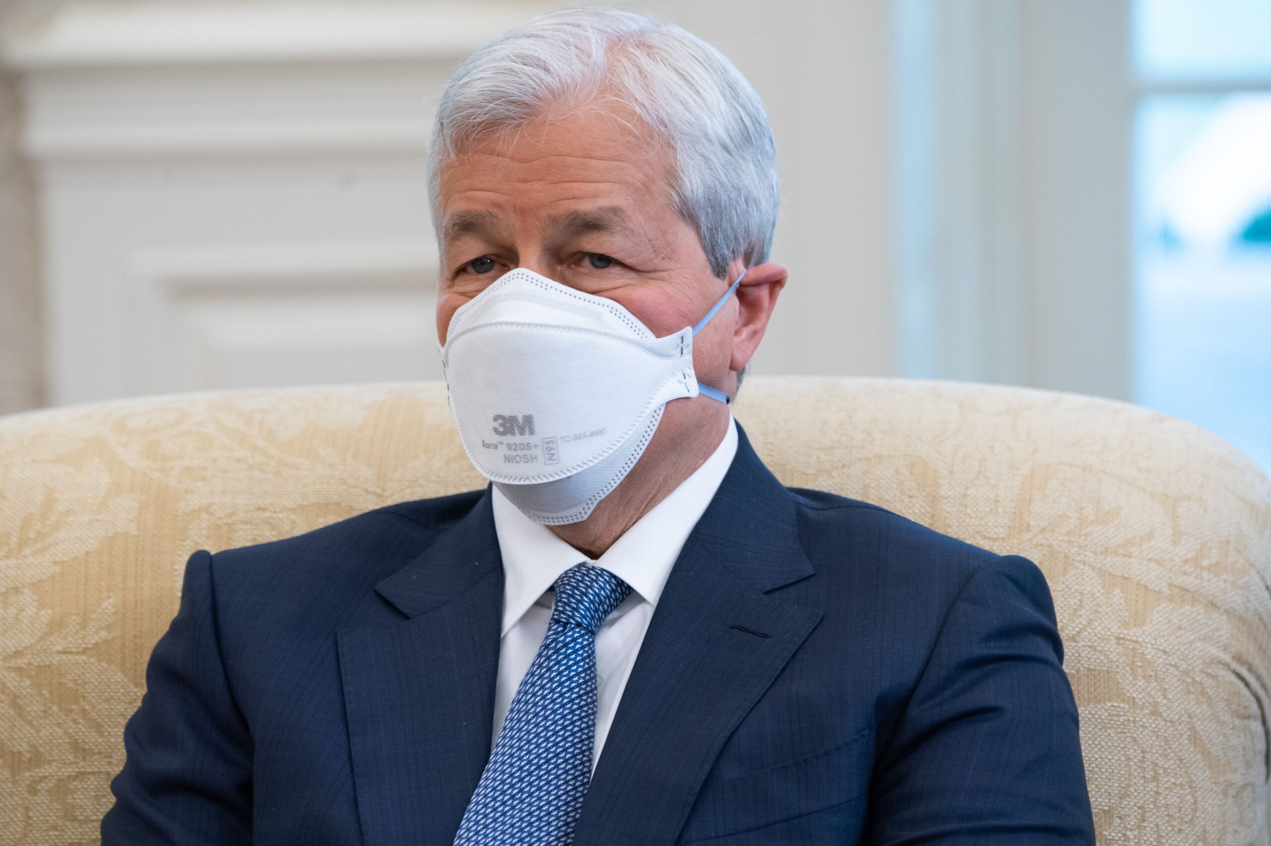 JPMorgan rolls back Covid precautions as U.S. cases drop