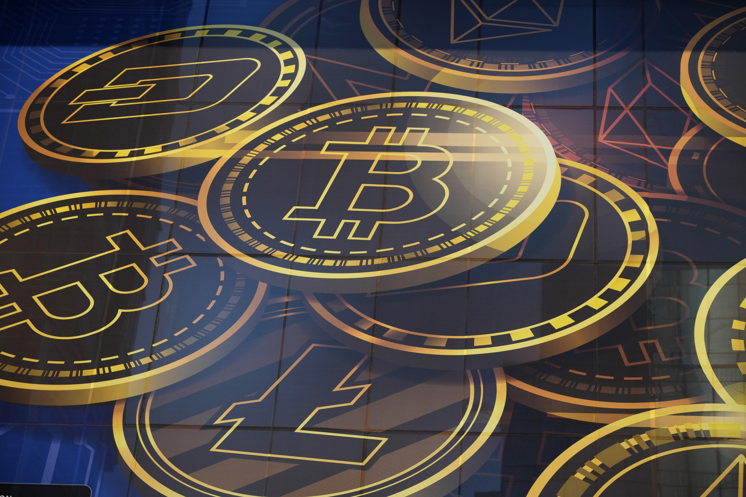 Bitcoin, Ethereum Stall After Recent Gains