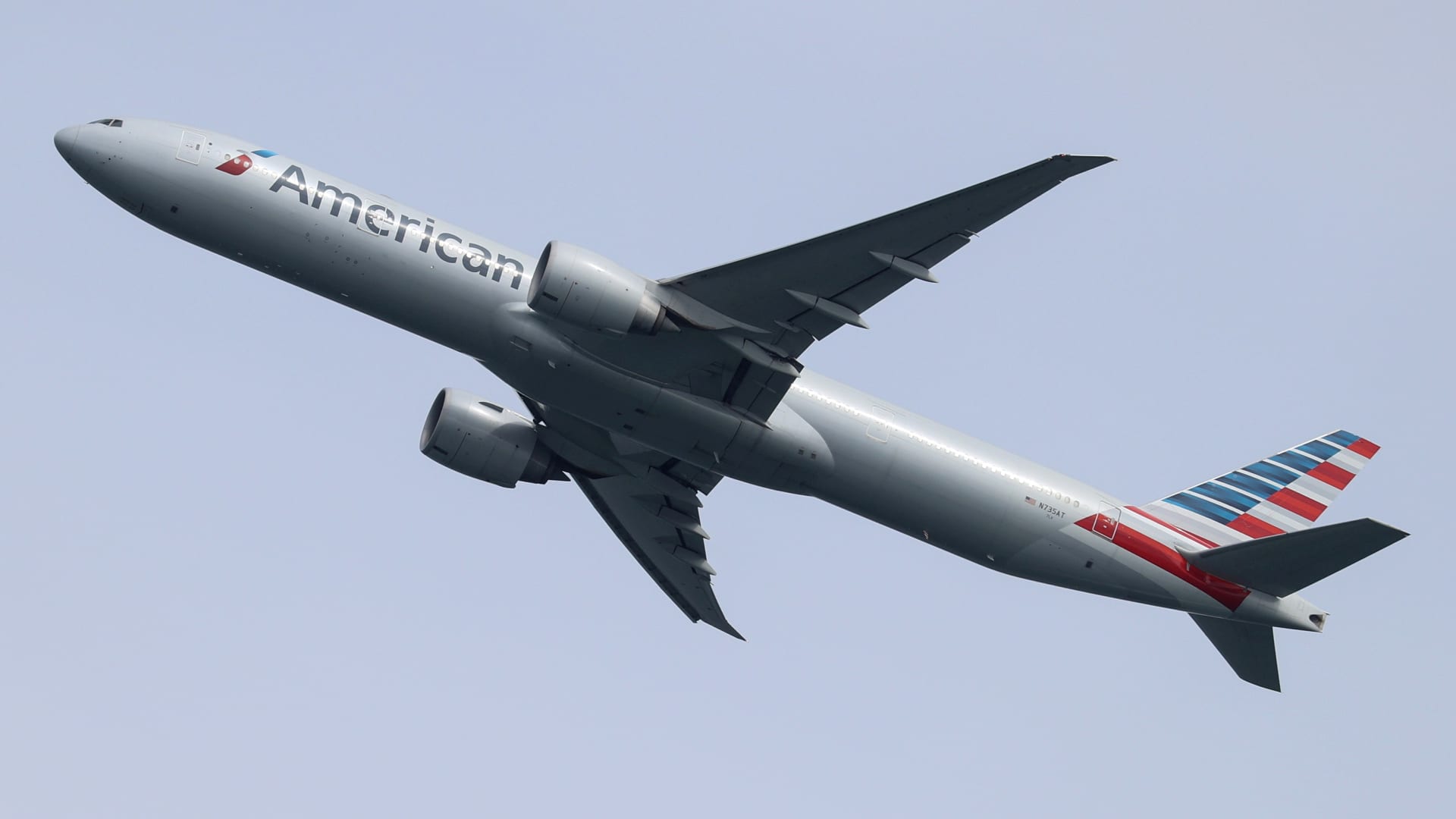 American Airlines’ new CEO Robert Isom vows reliability as peak travel season kicks off